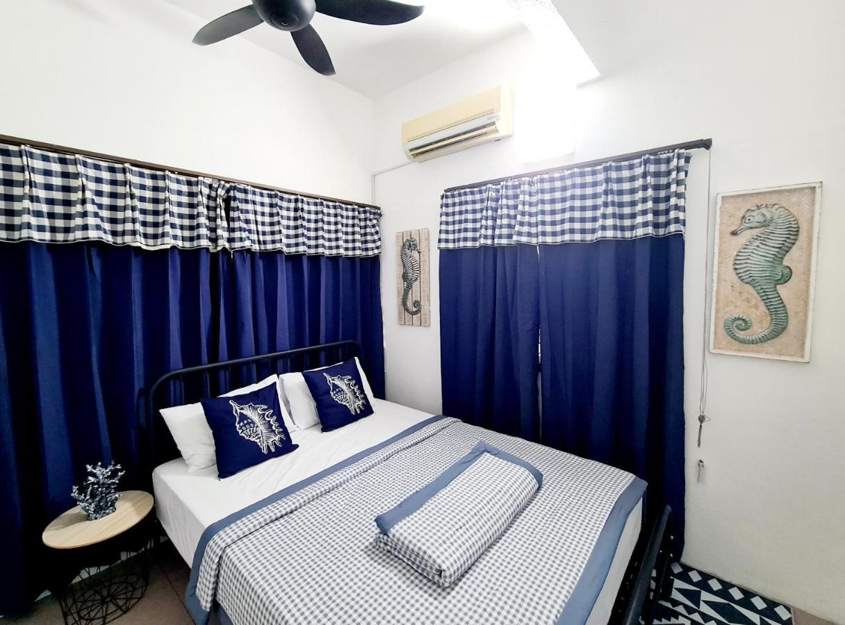 527 Beachhouse L 5 Bedroom With Swimming Pool - 3Min Walk To The Beach Tanjung Bungah  Exterior foto